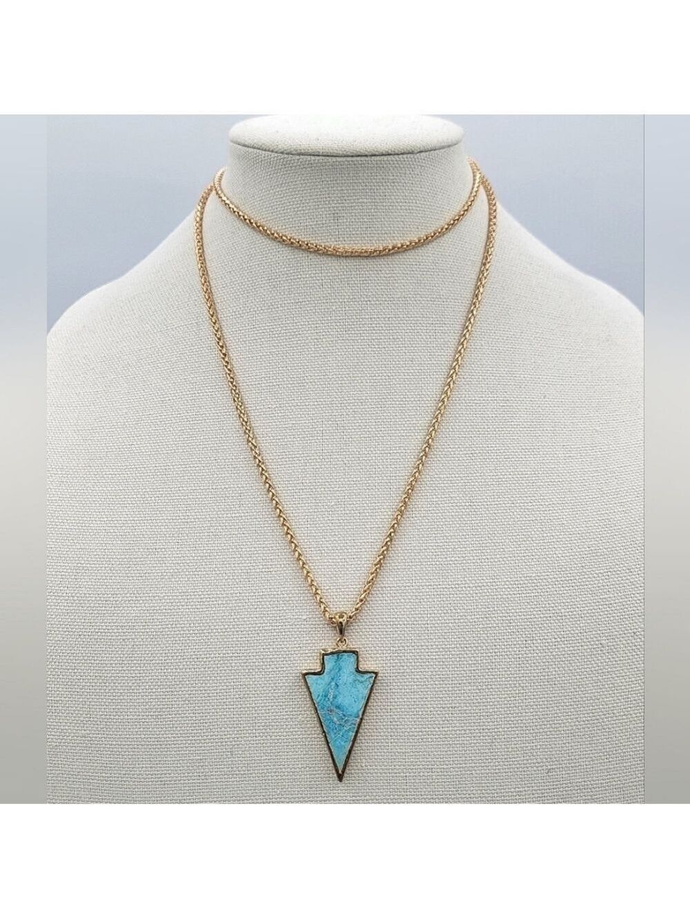 Turquoise Pendant Necklace Gold Tone #2278